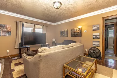 807 Institute Street, Valparaiso, IN 46383 - Photo 6