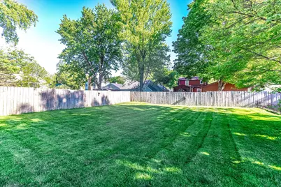 807 Institute Street, Valparaiso, IN 46383 - Photo 48