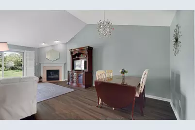 956 Cornwallis Lane, Munster, IN 46321 - Photo 4
