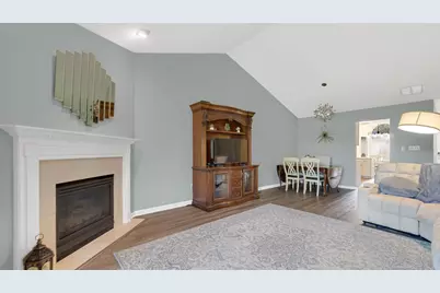 956 Cornwallis Lane, Munster, IN 46321 - Photo 8