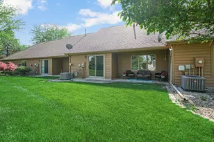 956 Cornwallis Ln, Munster, IN 46321 - Photo 24