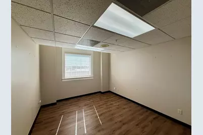 150 W Lincolnway #3003, Valparaiso, IN 46383 - Photo 8