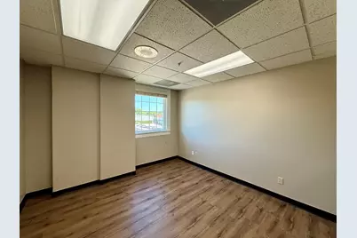 150 W Lincolnway #3003, Valparaiso, IN 46383 - Photo 6