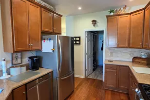 1003 Rockwell Ln, Dyer, IN 46311 - Photo 10