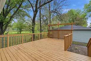 2690 Brown St, Portage, IN 46368 - Photo 4