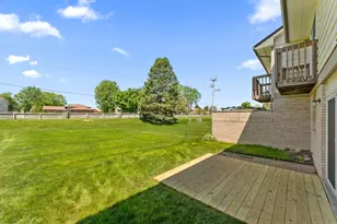 1542 W 93rd Ct, Crown Point, IN 46307 - Photo 24