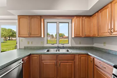 1542 W 93rd Court, Crown Point, IN 46307 - Photo 8
