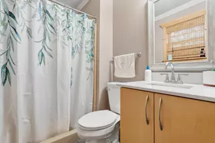2325 Drop Anchor Dr, Crown Point, IN 46307 - Photo 6