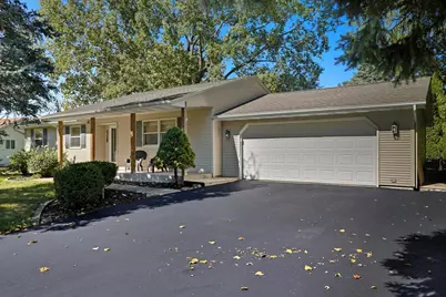 2325 Drop Anchor Drive, Crown Point, IN 46307 - Photo 2