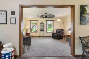 33671 Woodmont Ridge Dr, New Carlisle, IN 46552 - Photo 4