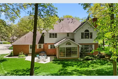 4414 Thornbury Drive E, Valparaiso, IN 46383 - Photo 30
