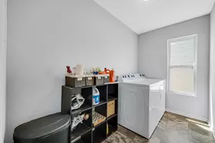 13190 Roosevelt Pl, Crown Point, IN 46307 - Photo 22
