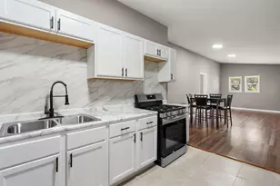 1346 E 50th Ct, Gary, IN 46409 - Photo 6