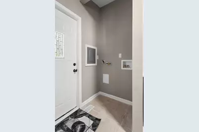 1346 E 50th Court, Gary, IN 46409 - Photo 14