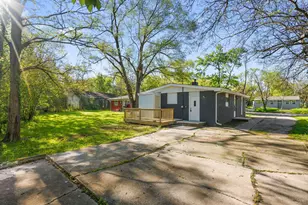1346 E 50th Ct, Gary, IN 46409 - Photo 16