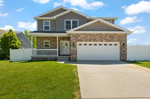5535 Malibu Dr, Lowell, IN 46356 - Photo 2