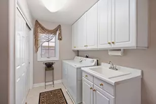 836 Royal Dublin Ln, Dyer, IN 46311 - Photo 34