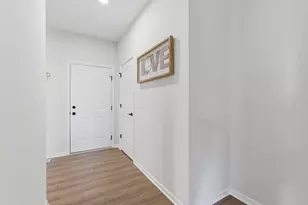 547 Marilyn Wy, Valparaiso, IN 46385 - Photo 12