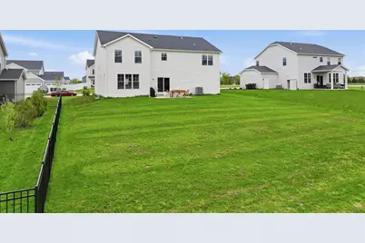 547 Marilyn Way, Valparaiso, IN 46385 - Photo 32