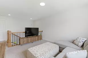 547 Marilyn Wy, Valparaiso, IN 46385 - Photo 16