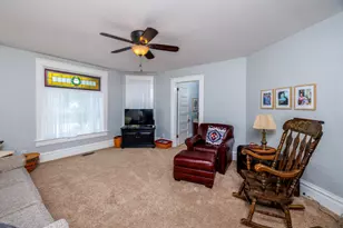 202 E Iroquois St, Kentland, IN 47951 - Photo 30