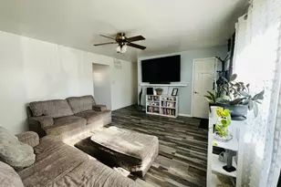 2821 Vigo St, Lake Station, IN 46405 - Photo 8