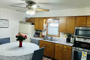 2821 Vigo St, Lake Station, IN 46405 - Photo 10