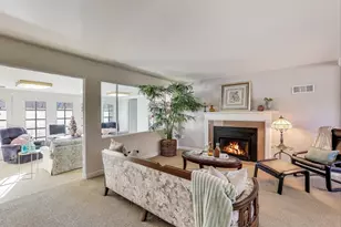 108 Beverly Pl, Munster, IN 46321 - Photo 4