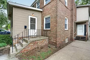 6542 S McCook Ave, Hammond, IN 46323 - Photo 2