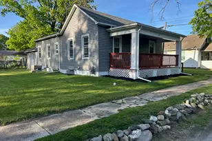 507 4th St, La Porte, IN 46350 - Photo 2