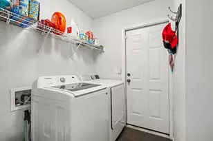 1385 Reading St, Valparaiso, IN 46385 - Photo 18