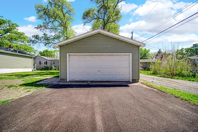 2704 Lake Street, Lake Station, IN 46405 - Photo 24