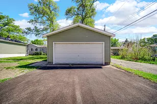 2704 Lake St, Lake Station, IN 46405 - Photo 24