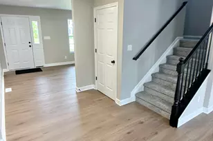 13233 Roosevelt Pl, Crown Point, IN 46307 - Photo 6