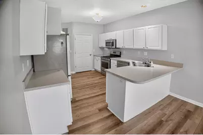 8124 Tuckaway Court, Crown Point, IN 46307 - Photo 10