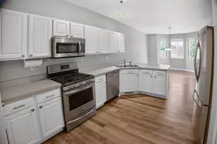 8124 Tuckaway Ct, Crown Point, IN 46307 - Photo 8