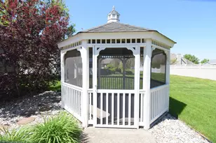 522 Pheasant Run, Rensselaer, IN 47978 - Photo 12