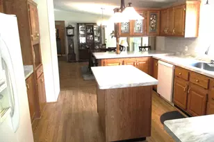 11276 N 500 W, Wheatfield, IN 46392 - Photo 4