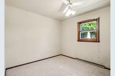 1007 H Street, La Porte, IN 46350 - Photo 10