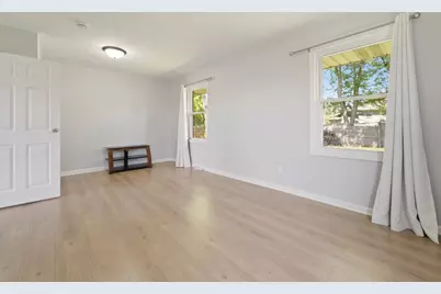 4520 Ohio Street, Michigan City, IN 46360 - Photo 8