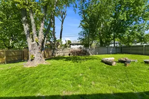 4520 Ohio St, Michigan City, IN 46360 - Photo 22