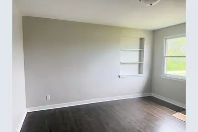 1117 Kosciusko Boulevard #2r, East Chicago, IN 46312 - Photo 6