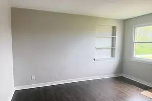 1117 Kosciusko Blvd, East Chicago, IN 46312 - Photo 6