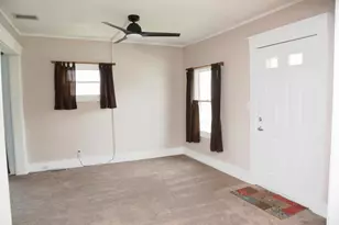 708 Weller Ave, La Porte, IN 46350 - Photo 22
