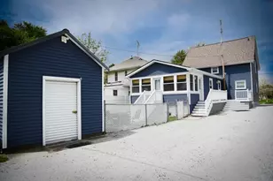 708 Weller Ave, La Porte, IN 46350 - Photo 4