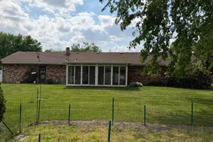 2717 Lois St, Portage, IN 46368 - Photo 24