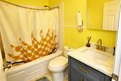 423 Shorewood Court, Valparaiso, IN 46385 - Photo 14