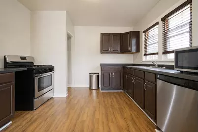 703 N Carroll Avenue, Michigan City, IN 46360 - Photo 4