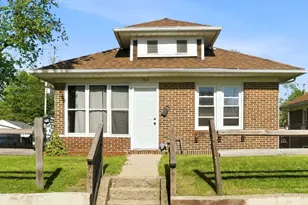 703 N Carroll Ave, Michigan City, IN 46360 - Photo 1