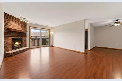 2549 N Lakeshore Drive, Crown Point, IN 46307 - Photo 4